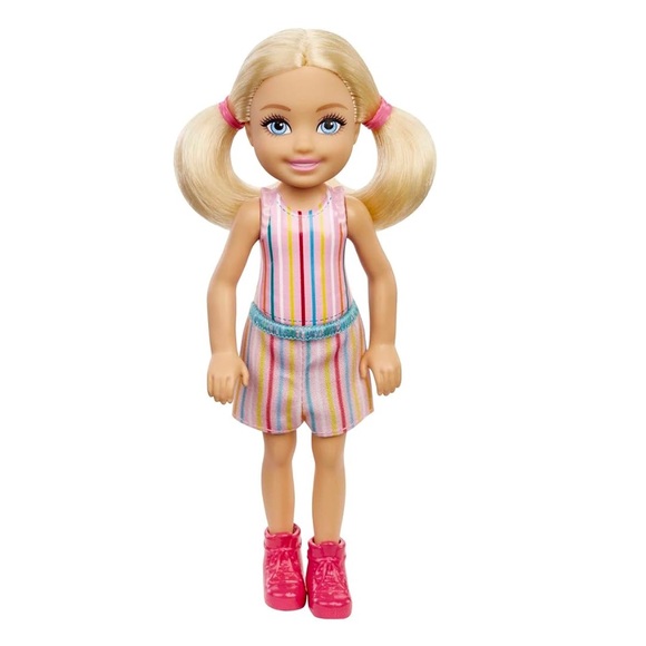 Barbie-one regular size and one small doll (Chelsea) - Picture 6 of 6